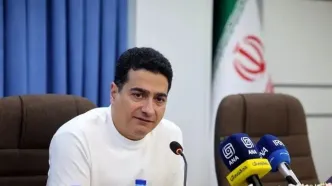آذر منصوری از همایون شجریان حمایت کرد