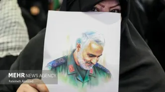 تصاویر حضور شهید حاج قاسم سلیمانی در کاخ صدام!