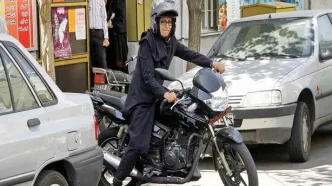 صدور گواهینامه موتورسیکلت برای بانوان احتمالاً در مجلس تصویب می‌شود