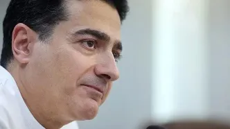 واکنش گلایه‌آمیز همایون شجریان به لغو کنسرت آزادی