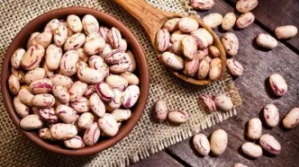 سقوط آزاد قیمت حبوبات در شهریور ۱۴۰۴ / قیمت لوبیا چیتی چند؟