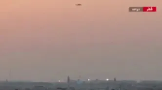 گشت هوایی بالگرد قطری بر فراز شهر دوحه + ویدئو