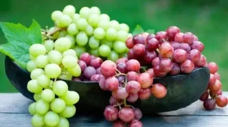 انگور یک ابر غذاست؟