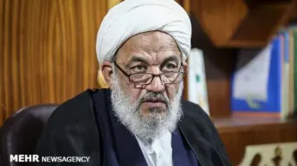 آقاتهرانی: دشمن به دنبال ایجاد جنگ داخلی است