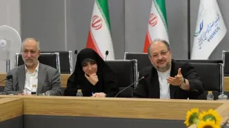 محمد شریعتمداری: ضعف کارشناسی و اشتباه سیاستگذاری در گذشته باعث گسست عمیق در زنجیره ارزش پتروشیمی شد