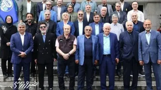 استقلال متوقف شد، استقلالی‌ها کیک خوردند!