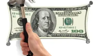 قیمت دلار و یورو صبح امروز جمعه ۱۴ آذر ۱۴۰۴ + جدول