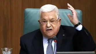 محمود عباس: حماس سلاحش را به حکومت فلسطین تحویل دهد/ هدف ما تشکیل کشور فلسطینی غیرمسلح است