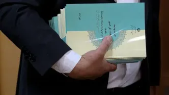 دست تشکل‌های بی‌دستاورد و مریدپرور را از بودجه کشور قطع کنید