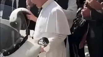 ببینید؛ هدیه‌ای عجیب برای پاپ