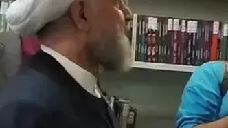 حسن روحانی کتابخانه‌اش را اهدا کرد