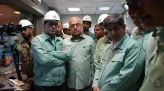 بازدید مدیرعامل گروه فولاد مبارکه و استاندار هرمزگان از خطوط تولید شرکت فولاد هرمزگان