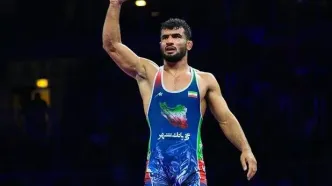 مهمدی نقره‌ای شد؛ شکست دلاور کشتی در فینال جهانی ۲۰۲۵