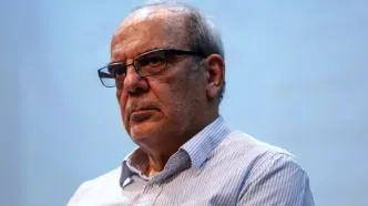 عباس عبدی خطاب به پزشکیان: فقط مشکلات را می‌گویید/ نمی‌شود تیغه چاقو را به کسی داد و دسته را به دیگری