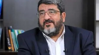 ایزدی: چه با مذاکره، چه بی مذاکره مشکل بین ایران و آمریکا حل شدنی نیست؛ باید مثل کوبا که تحریم است، معطل آمریکا نمانیم