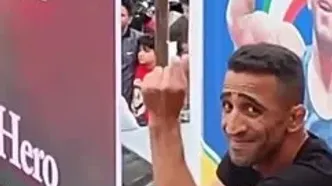 ببینید؛ رقص متفاوت برادر رحمان عموزاد در مراسم استقبال