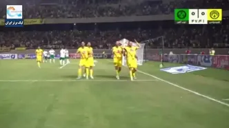 ویدیو: گل اول فجرسپاسی به ذوب آهن توسط شاه عباسی