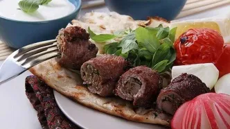 طرز تهیه رولت کباب مجلسی مرحله به مرحله