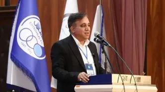 تاجرنیا: حرکت استقلال روبه‌جلو است!