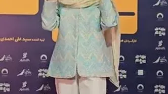 بازیگران روی فرش قرمز در اکران خصوصی بچه مردم