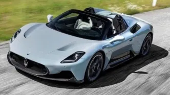 آمار وزیر کار از تعداد دارندگان خودرهای لامبورگینی، مازراتی، پورشه‌ و لندرور در ایران/ جامعه ما آن‌قدر ثروتمند نیست که بتوانیم یارانه ۲۷ میلیون نفر را حذف کنیم