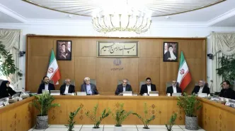 ادعای حقوق ۲۰۰ میلیونی عضو ارشد دولت