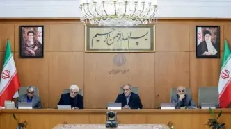 پزشکیان: دستگاه‌ها با توجه به وضعیت کارکنان،حقوق و پاداش پرداخت کنند