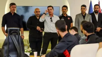 معارفه سرمربی جدید پرسپولیس در جمع بازیکنان