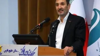 بازدید رئیس هیأت عامل ایمیدرو از غرفه چادرملو در نمایشگاه فولاد کیش