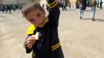 تنها انگیزه‌ش برای مدرسه اومدن زنگ تفریحه