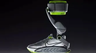 اولین کفش مجهز به «نیروی کمکی» برای دویدن و پیاده‌روی