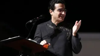 برگزاری کنسرت‌ خیابانی همایون شجریان منع قانونی ندارد