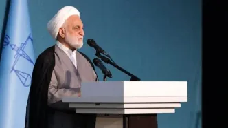 مقامات بانک مرکزی را ملزم کرده‌ایم از اختیاراتشان در جهت انحلال یا اصلاح بانک آینده استفاده کنند