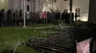 تصاویری از حمله به اقامتگاه رئیس‌جمهور گرجستان
