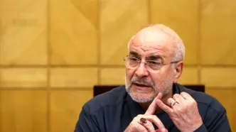 قالیباف: سیاست خارجی مؤثر از بالابه‌پایین صادر نمی‌شود بلکه از متن جامعه به جهان جریان می‌یابد