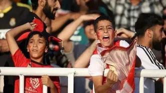 اعتراض هواداران پرسپولیس مسیر حرکت اتوبوس پرسپولیس را تغییر داد