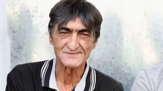 عکس جدید از ناصر محمدخانی در لباس مشکی