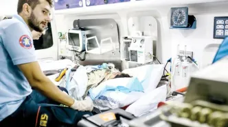 چشم یک ملت به بیمارستان