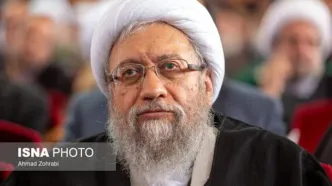 آملی‌لاریجانی: ترامپ درباره ایران هذیان می‌گوید