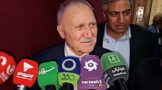 اشک‌های تکان‌دهنده اسطوره پرسپولیس با دیدن یک عکس