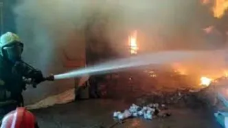 لحظه هولناک نجات ده‌ها دختر نوجوان از آتش