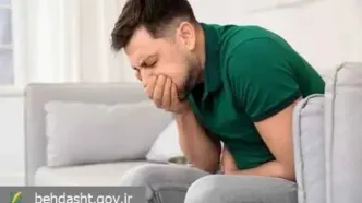 خوراندن هر ماده‌ای به فرد دچار مسمومیت خطرناک است