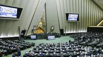 قانون‌نویسی پشت درهای بسته