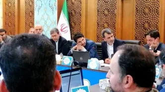 ناترازی مالیات و تولید در اصفهان: مطالبه افزایش اختیارات استانی، اصلاح قانون ارزش افزوده و تمرکز بر «دانه‌درشت‌ها»