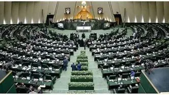 کسالت نمادینِ وزیر راه در روز پاسخگویی به مجلس!