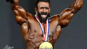 ویدیو| هادی چوپان از آمریکا به ایران رسید؛ نایب قهرمان مسترالمپیا در محاصره بادیگاردها/ گرگ پارسی درمیان شیرازی‌ها پیام داد