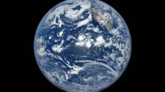 چرا قاره‌ها در یک سمت کره زمین جمع شده‌اند؟