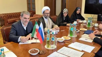 ایران و روسیه در برابر سیاست‌های غرب برادرانه ایستاده‌اند