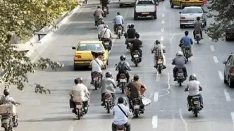 آپشن‌های خاص و عجیب موتور یک مرد قزوینی