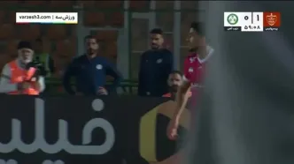 گل مردود پرسپولیس توسط علیپور به ذوب آهن